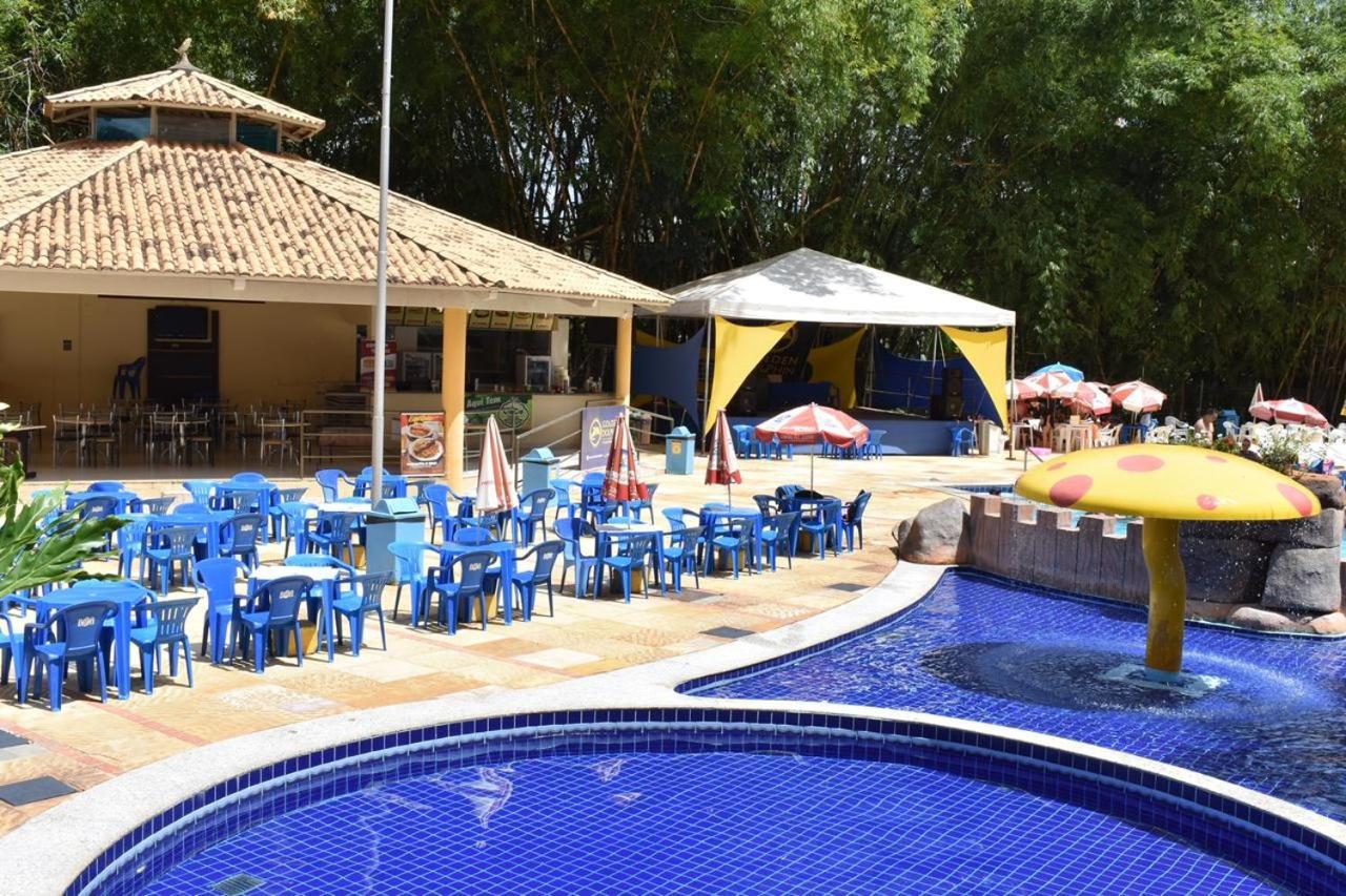 Hotel Golden Dolphin Grand Hotel 130 Калдас Новас Екстериор снимка